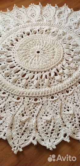 Ковёр из полиэфирного шнура крючком,свяжу на заказ