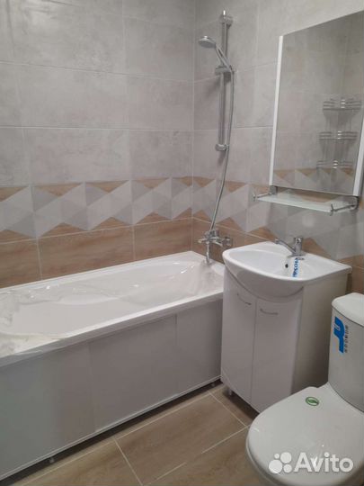 Качественная укладка плитки. Плиточник