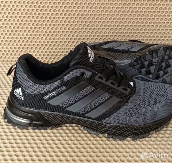 Кроссовки adidas p:40,44
