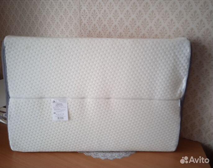 Массажная подушка Memory foat