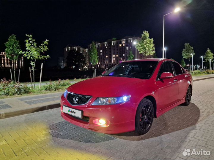 Honda Accord 2.4 AT, 2005, 294 313 км