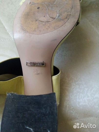 Босоножки женские 39 размер натуральная кожа