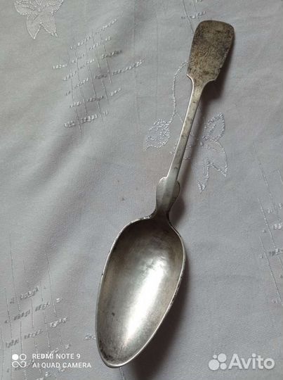 Антикварная серебряная столовая ложка