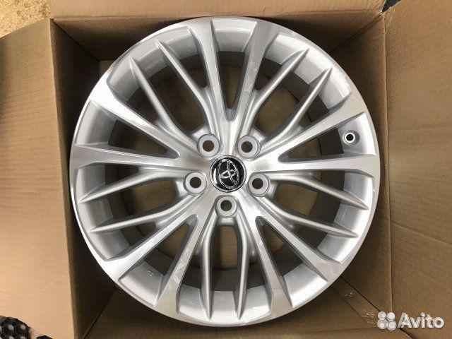 Диски на Тойота r18 5x114.3 новые
