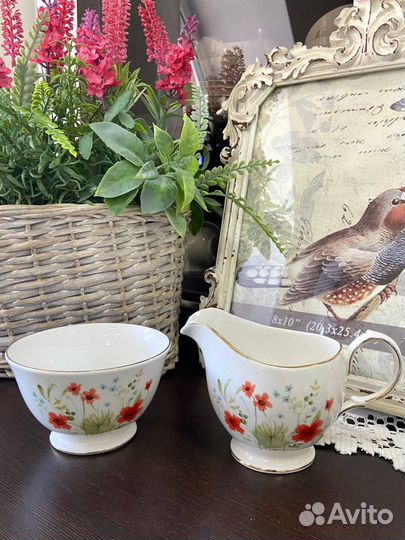 Сахарница и молочник Англия