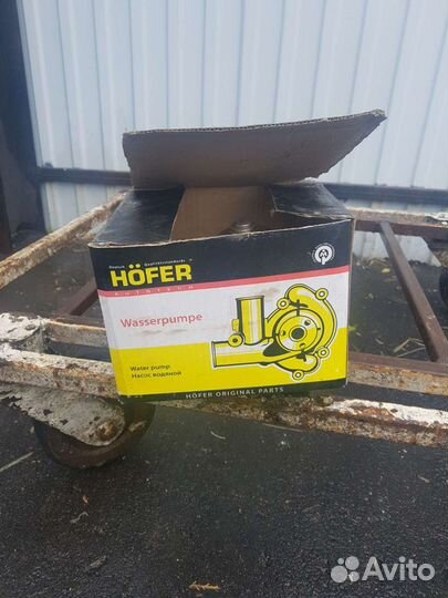 Дверь правая бу,помпа новая