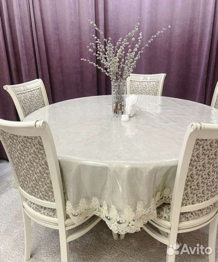 Силиконовая скатерть с кружевом