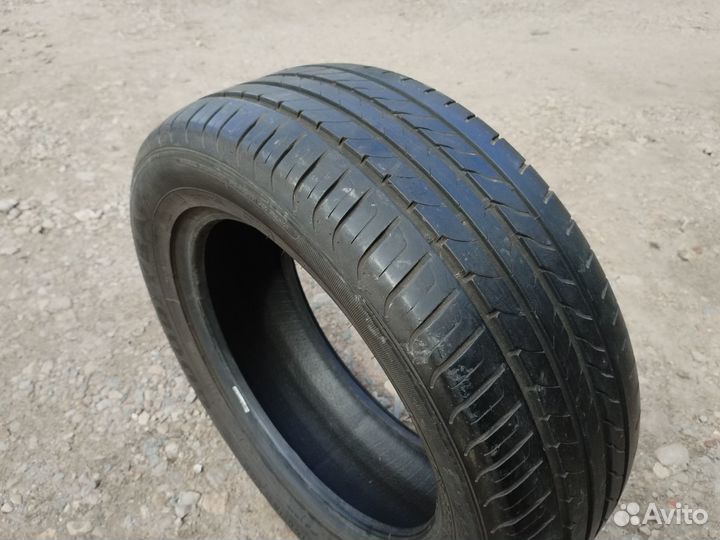 Goodyear EfficientGrip 215/55 R16 93V