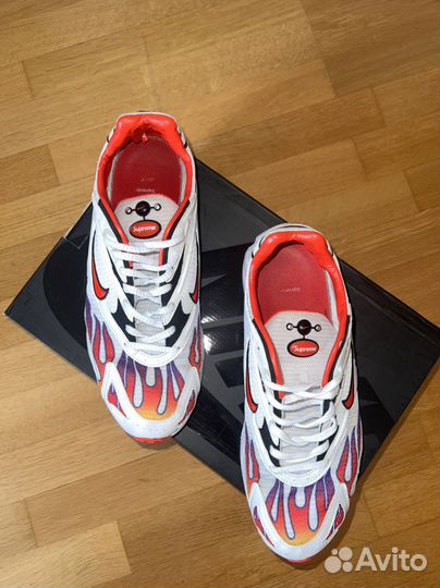 Supreme x Zoom Streak Spectrum Plus 'Habanero Red'