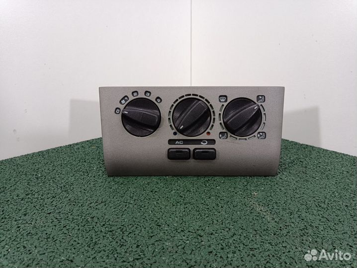 Блок управления отопителем Chery Amulet