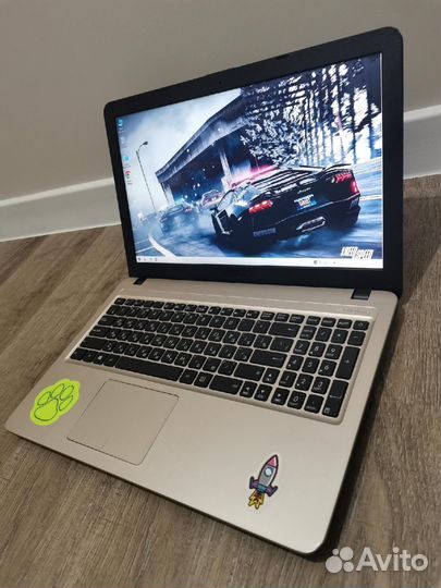 Игровой Asus/i3-6/MX 110 2 Gb/256 Gb SSD/6 Gb DDR4