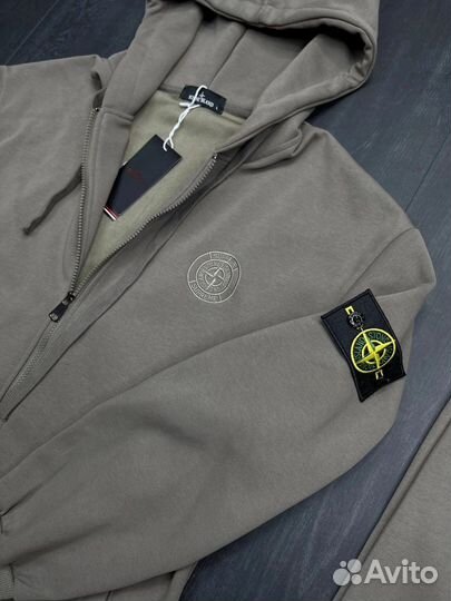 Спортивный костюм stone island