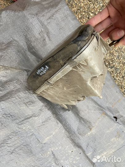 Фара Mazda Millenia