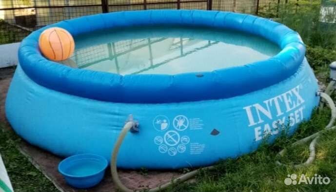 Надувной бассейн Intex