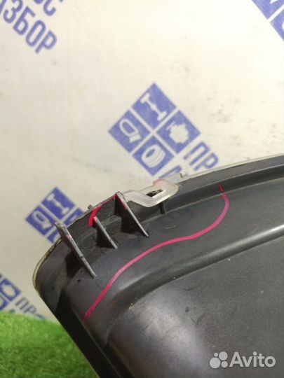 Фара передняя правая Ford Fusion хэтчбек 1.4