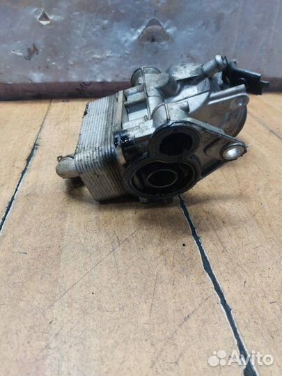 Корпус масляного фильтра Opel Zafira B A17DTR