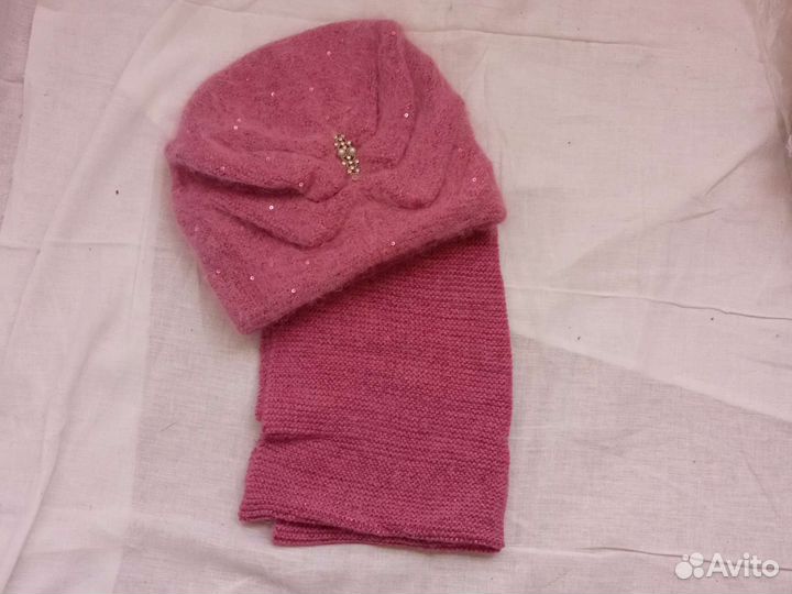 Комплект шапка и шарф женские