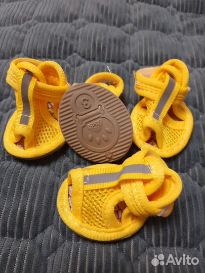 Обувь для маленьких собак