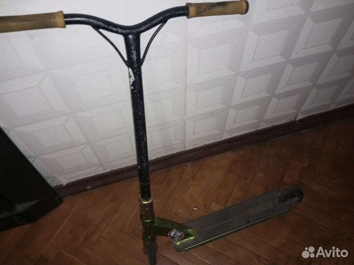 Трюковой самокат