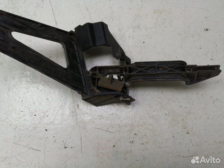 Кронштейн ручки двери задний правый Ford Fusion