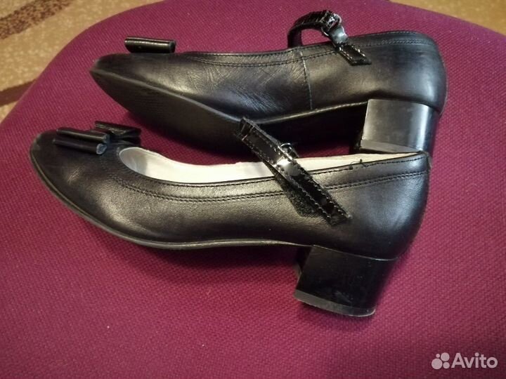 Туфли кожаные,р.35