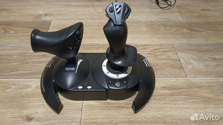 Thrustmaster t-flight hotas one