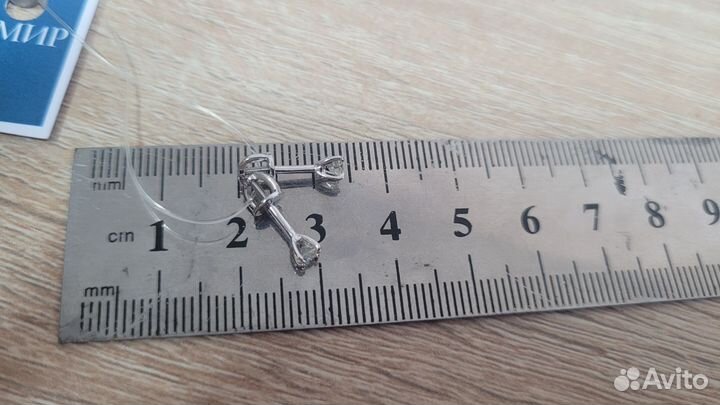 Золотые серьги с бриллиантами 0.22ct пусеты