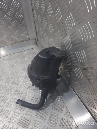 Бачок гура Opel Insignia A A20NHT 2011