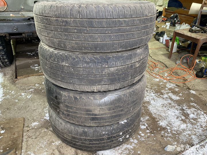 Kumho Road Venture APT KL51 225/65 R17 H