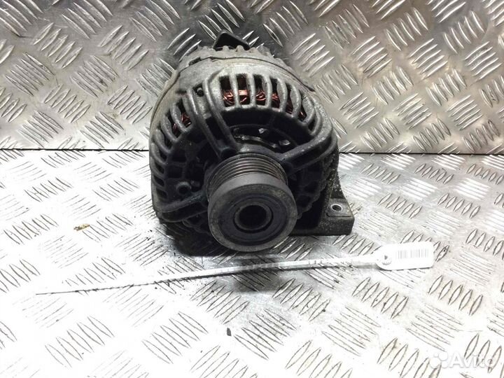 Генератор Volvo V70 30667787; 0124525060; справочн