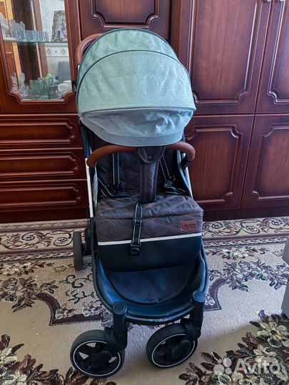 Прогулочная коляска carello