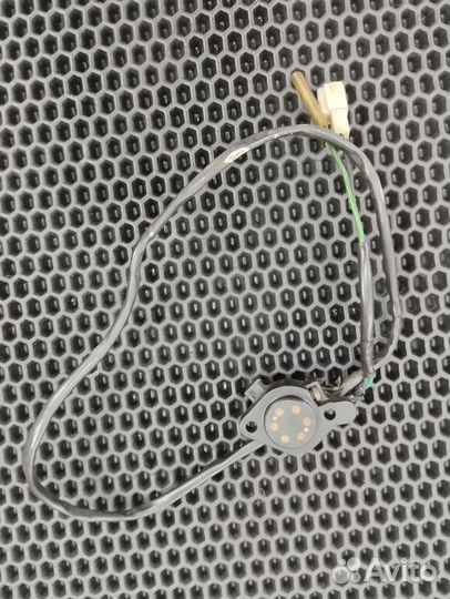 Suzuki GSF400 GSX400 RF400 датчик кпп, нейтрали