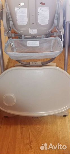 Стульчик для кормления Chicco Polly Magic