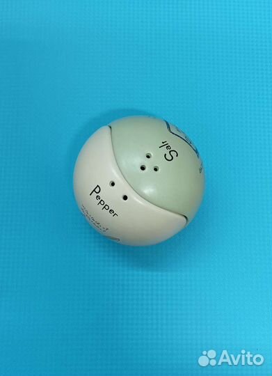 Солонка и перечница