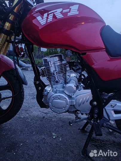 Мотоцикл vr-1