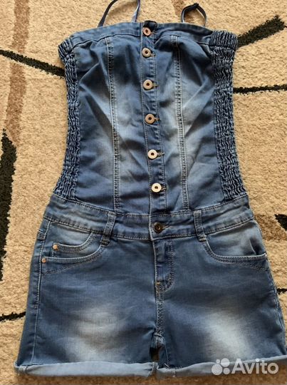 Комбинезон джинсовый