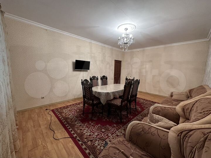 2-к. квартира, 75 м², 2/3 эт.