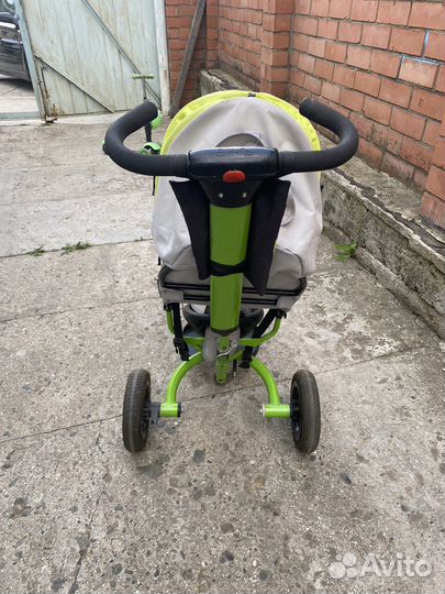 Детский 3х колесный велосипед с ручкой