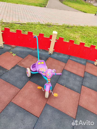 Детский трехколесный велосипед новый