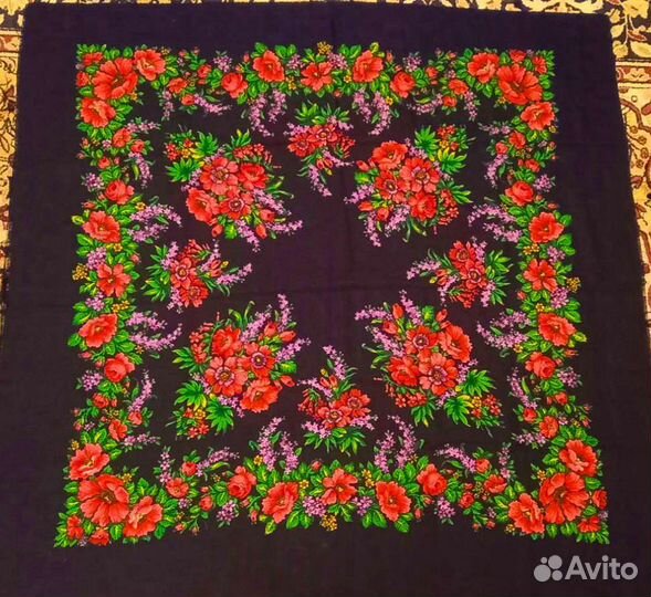 Павловопосадский шерстяной платок (Новый)