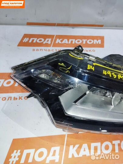 Фара левая Mitsubishi Outlander 3 2-й рест. 2015