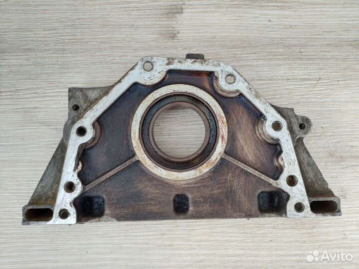 Крышка коленвала передняя Peugeot Citroen 1,8 2,0