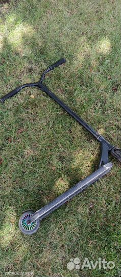 Трюковой самокат