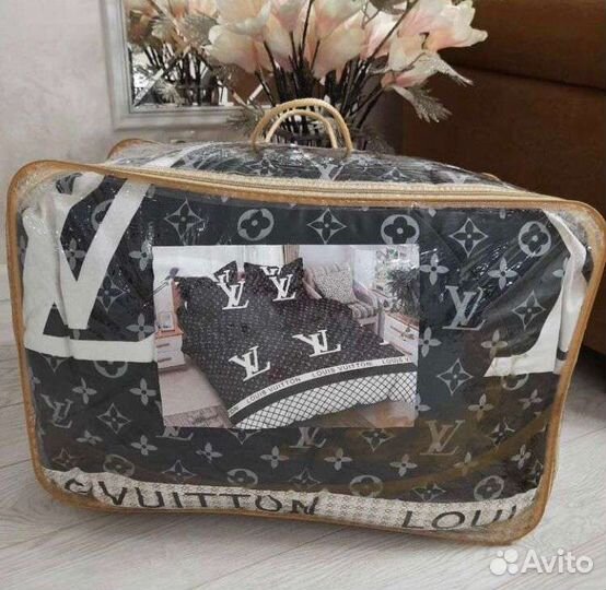 Набор постельного белья с одеялом и подушками