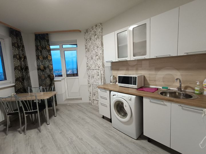 1-к. квартира, 39 м², 14/18 эт.