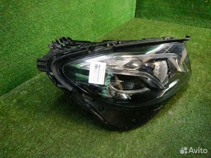 Фара правая Mercedes-Benz E-Class