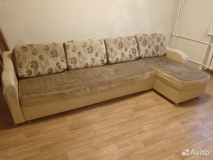 Угловой диван бу