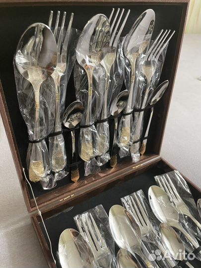 Набор столовых приборов новый