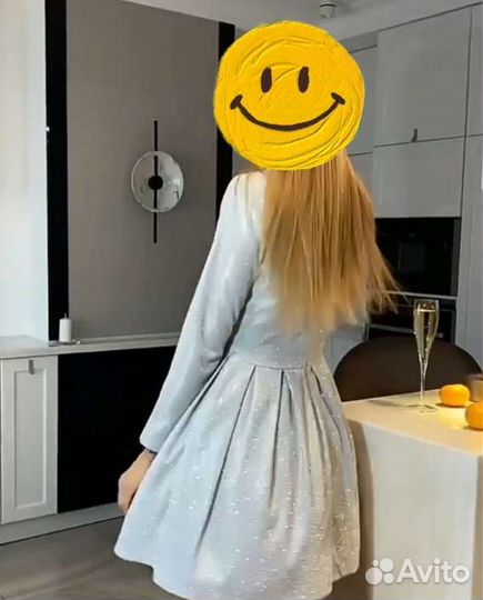 Дизайнерское платье