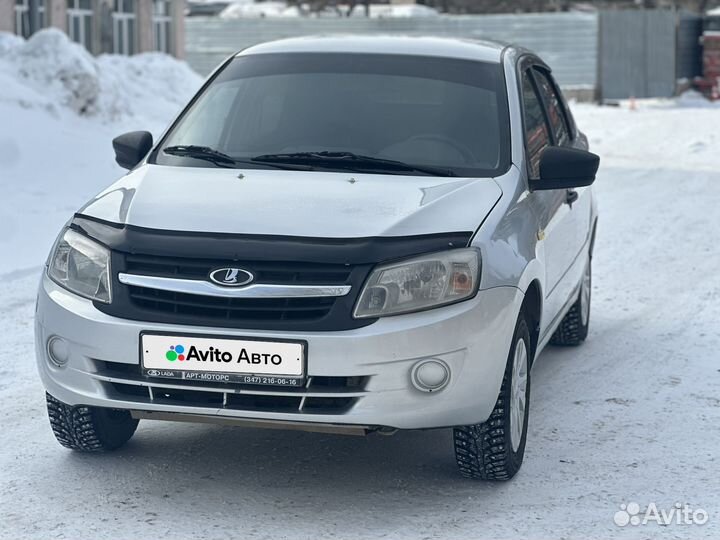 LADA Granta 1.6 МТ, 2017, 108 000 км